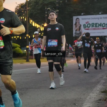 Runner Photo 3556930