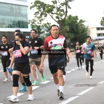 Runner Photo 3557017