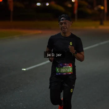 Runner Photo 3557100