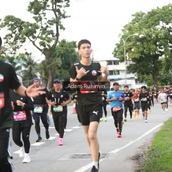 Runner Photo 3557386