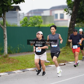 Runner Photo 3557438
