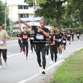 Runner Photo 3557837