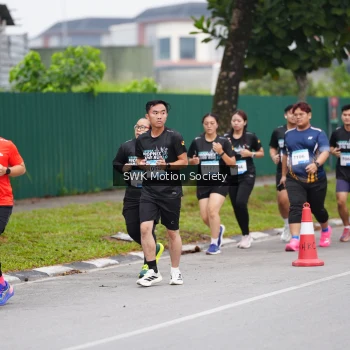 Runner Photo 3557870