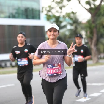 Runner Photo 3557915