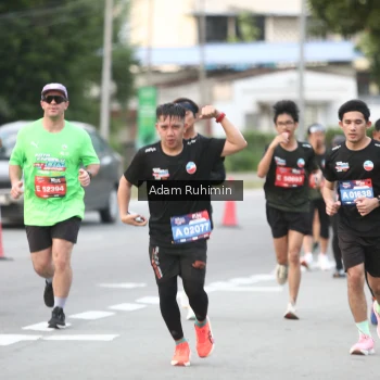 Runner Photo 3558004