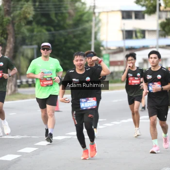 Runner Photo 3558030