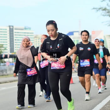 Runner Photo 3558042