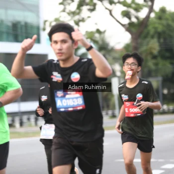 Runner Photo 3558069