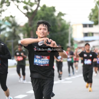Runner Photo 3558275