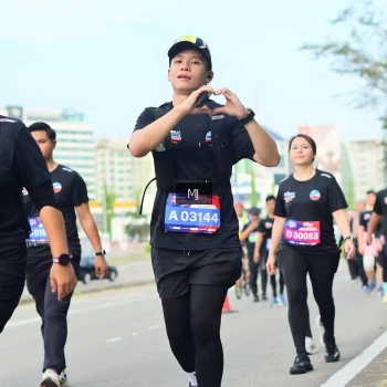 Runner Photo 3558349