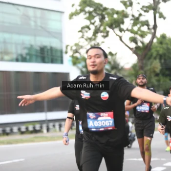 Runner Photo 3558431