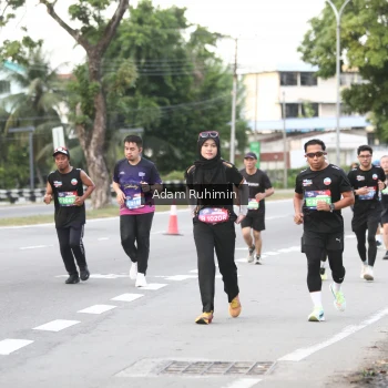 Runner Photo 3558473