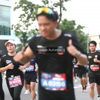 Runner Photo 3558598