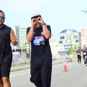 Runner Photo 3558603