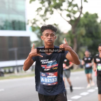 Runner Photo 3558665