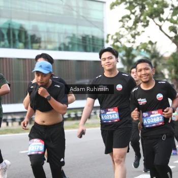 Runner Photo 3558699