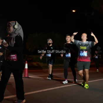 Runner Photo 3558709