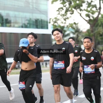 Runner Photo 3558717