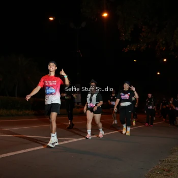 Runner Photo 3558723