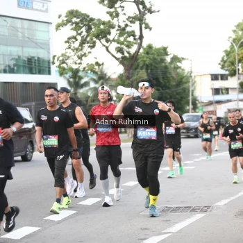 Runner Photo 3558737