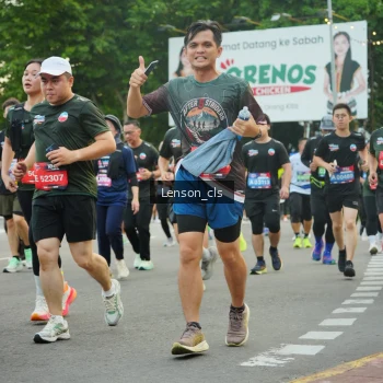 Runner Photo 3558823
