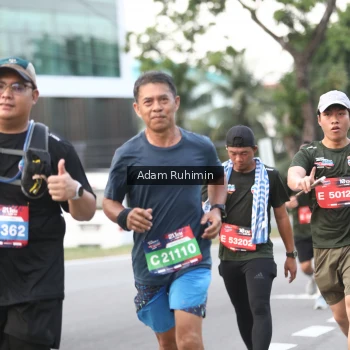 Runner Photo 3558893