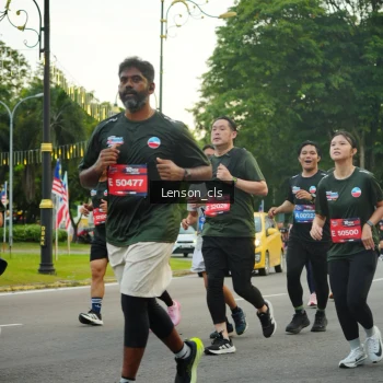 Runner Photo 3558919
