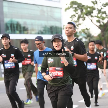 Runner Photo 3559004