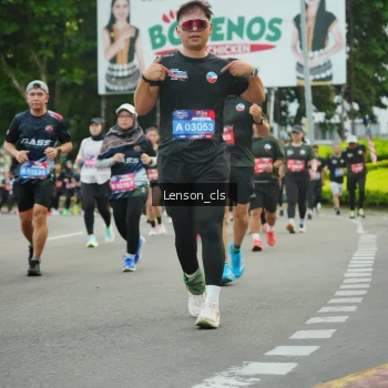 Runner Photo 3559043
