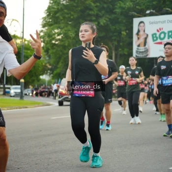 Runner Photo 3559126