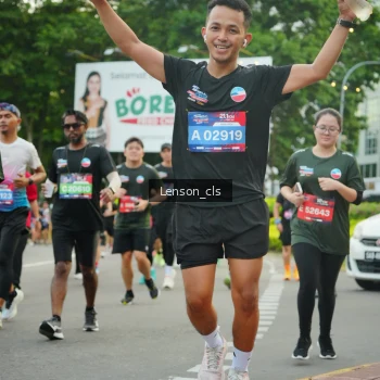 Runner Photo 3559131