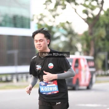 Runner Photo 3559136