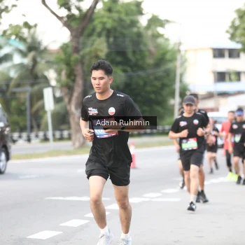 Runner Photo 3559142