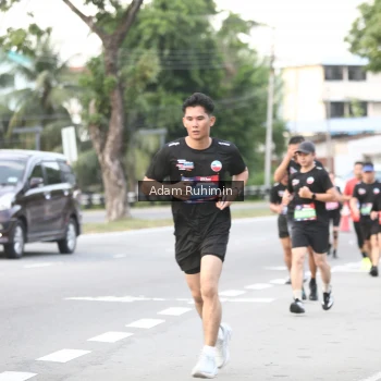 Runner Photo 3559148