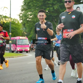 Runner Photo 3559151
