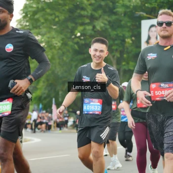 Runner Photo 3559155