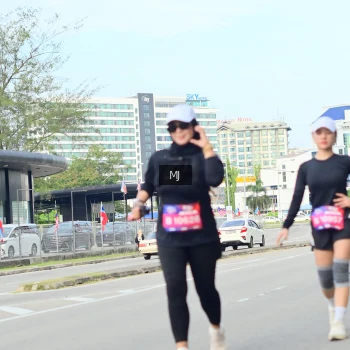 Runner Photo 3559160