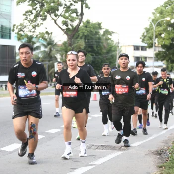 Runner Photo 3559200