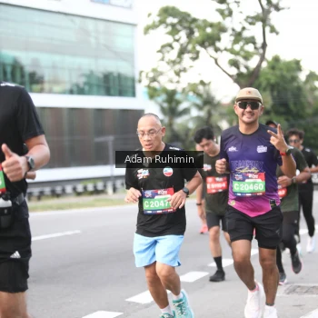 Runner Photo 3559345