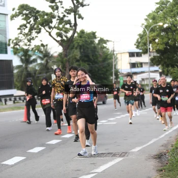 Runner Photo 3559357