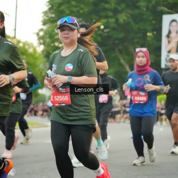 Runner Photo 3559359