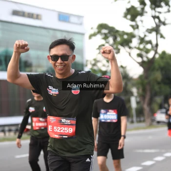 Runner Photo 3559411