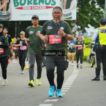 Runner Photo 3559415