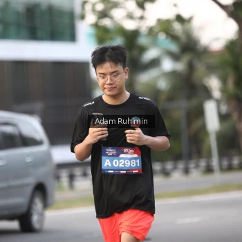 Runner Photo 3559426