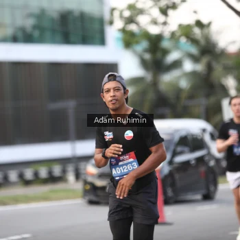 Runner Photo 3559441