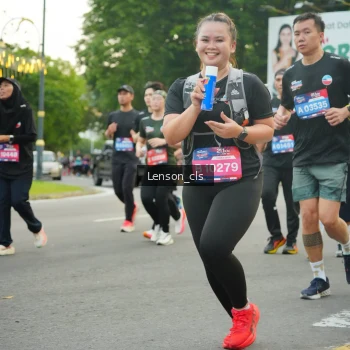 Runner Photo 3559453