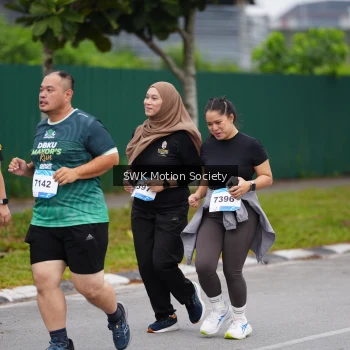 Runner Photo 3559500