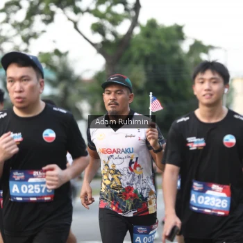 Runner Photo 3559534
