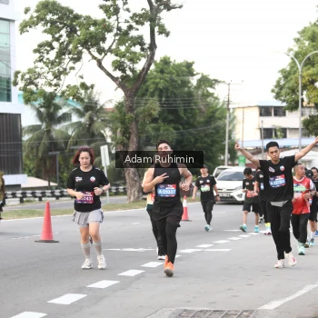 Runner Photo 3559621