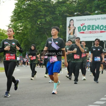 Runner Photo 3559643